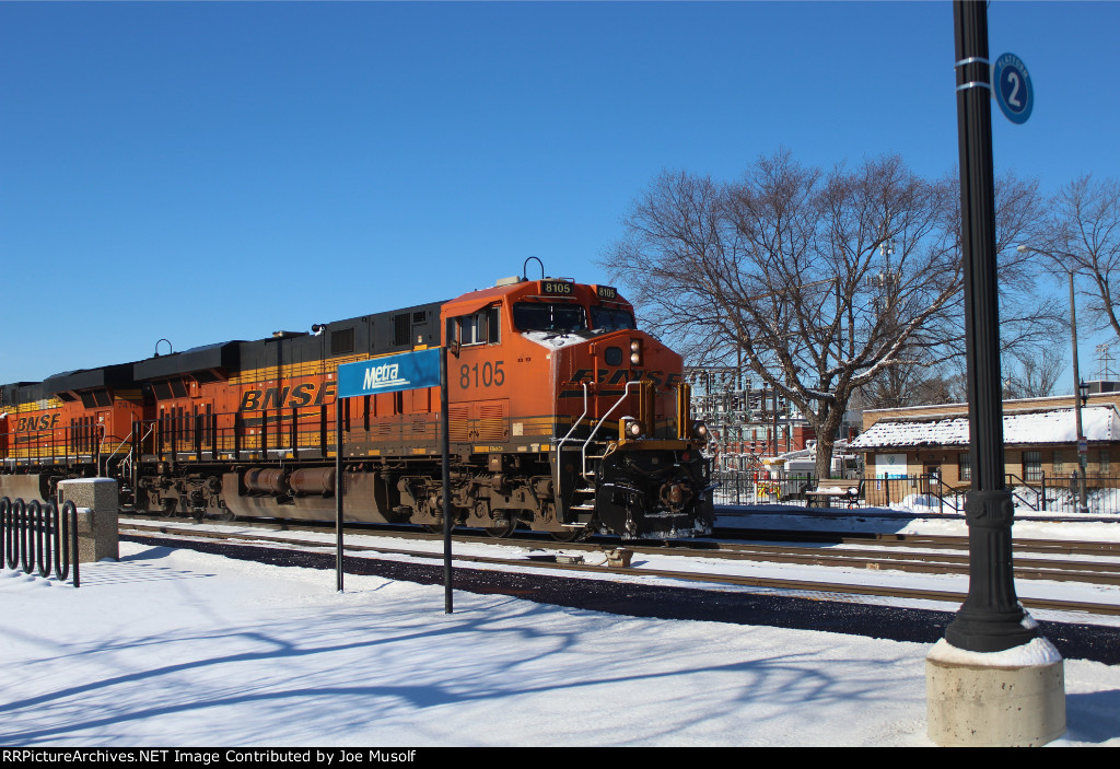 BNSF 8105